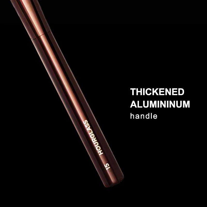 Hourglass No.15 Blush Brush