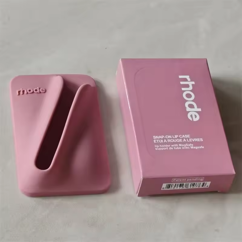 Magnetische Handyhülle mit Lipgloss